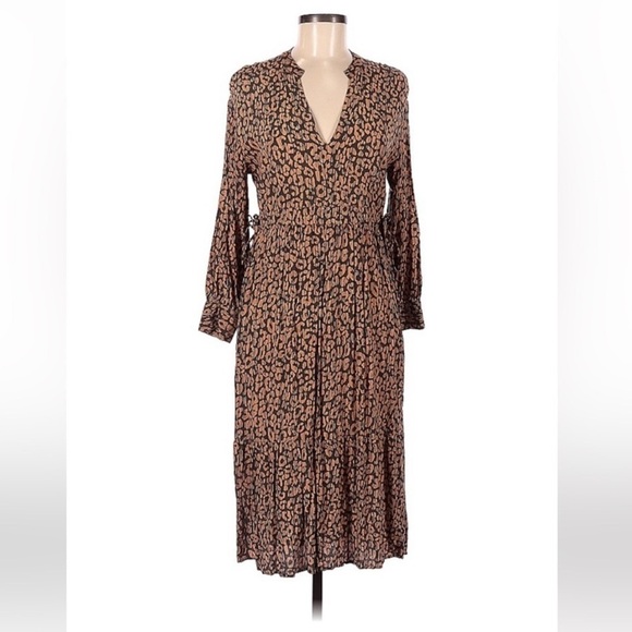 Rails Maple Batik Cheetah Dress - Picture 3 of 9